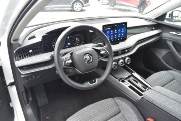 Skoda Superb IV Kombi 2.0 TDI 193KM 2024 Skoda Superb SalonPL 193KM Selection 4x4 DSG MatrixPakiety18Podgrz.Szyba V, zdjęcie 8