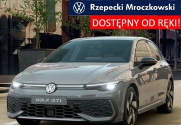 Volkswagen Golf VIII GTI Facelifting 2.0 TSI 265KM 2026 Volkswagen Golf Black Style, kamery 360, Pakiet Zimowy, dostepny od reki