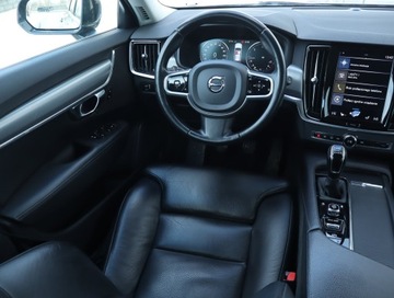 Volvo V90 II Kombi 2.0 D3 150KM 2018 Volvo V90 D3, Skóra, Navi, Klima, Klimatronic, zdjęcie 6