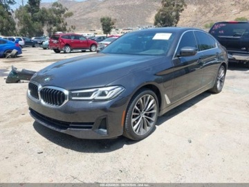 BMW Seria 5 G30-G31 2021 BMW Seria 5 530E 2021 2.0l 2.0 Hybryda 181KM, zdjęcie 1