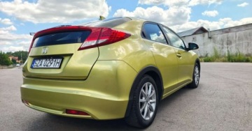 Honda Civic IX Hatchback 5d 1.8 i-VTEC 142KM 2014 Honda Civic 1.8 Benzyna 142ps. Klimatronic Navi Kam.Cof. 2014 1.8 Benzyna, zdjęcie 14