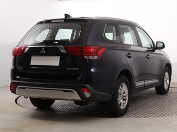 Mitsubishi Outlander III SUV Facelifting 2017 2.0 150KM 2019 Mitsubishi Outlander 2.0, Salon Polska, zdjęcie 4