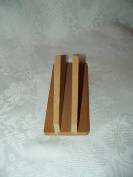 ДЕРЕВЯННАЯ САЛФЕТНИЦА из Польской Народной Республики.