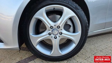 Mercedes Klasa C W205 2016 Mercedes-Benz Klasa C Mercedes-Benz C 300 4 MATIC 2.0 Benzyna 245KM, zdjęcie 11
