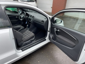 Volkswagen Polo V GTi 3d 1.8 TSI 192KM 2015 Volkswagen Polo GTI 1.8-190KM Automat Model 2016, zdjęcie 3