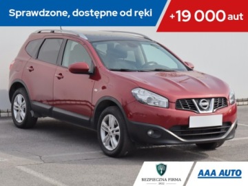 Nissan Qashqai I Crossover Facelifting  2.0 140KM 2012 Nissan Qashqai+2 2.0 i, GAZ, 7 miejsc, Navi