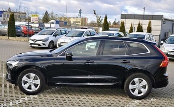 Volvo XC60 II 2021 Volvo XC 60 Volvo XC 60 B4 B Geartronic Momentum Pro 2.0 Benzyna 197KM, zdjęcie 4