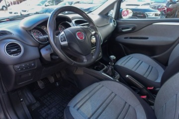 Fiat Punto Grande Punto Hatchback 5d 1.4 8v 77KM 2010 Fiat Punto Evo * R E Z E R W A C J A *, zdjęcie 6