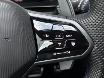 Volkswagen Arteon Shooting Brake R 2.0 TSI 320KM 2023 Volkswagen Arteon 2.0TSI 320KM 4X4 R DSG l DCC, IQ, zdjęcie 17