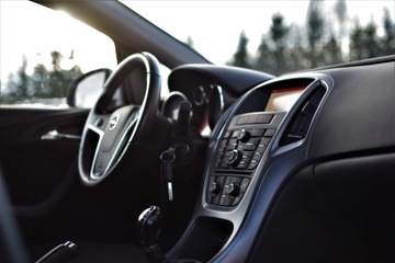 Opel Astra 2015 Opel Astra 1,6CDTI Bezwypadkowy prosto z Niemieckiego Salonu, zdjęcie 26