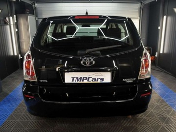 Toyota Corolla Verso E120 1.8 VVT-i 130KM 2007 Toyota Corolla Verso 1.8 benzyna 7 miejsc Klimatronic 1.8 Benzyna 129KM, zdjęcie 15