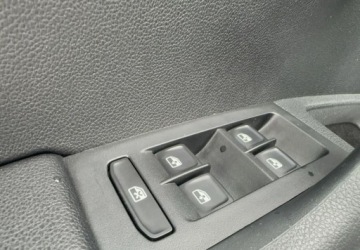 Skoda Octavia III Scout 1.6 TDI 110KM 2016 Skoda Octavia 1.6 TDI 110 KM 6 bieg.manual 4x4 Ambition 1.6 Diesel, zdjęcie 12