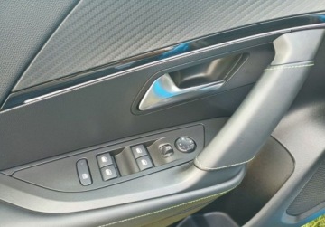 Peugeot 2008 II e-SUV Facelifting Elektryczny 54kWh 156KM 2023 Peugeot 2008 e-2008 54kWh GT SalonPL 156KM Najmocnieszy FV23 Kredyt 0 Leas, zdjęcie 19