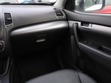 Kia Sorento II SUV Facelifting 2.0 CRDi 150KM 2013 Kia Sorento 2.0 CRDI, Salon Polska, Serwis ASO, zdjęcie 7