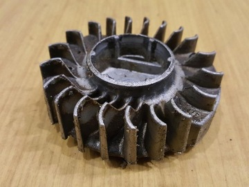 STIHL 020 MS 200 T МАГНИТНОЕ КОЛЕСО