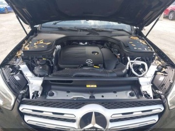 Mercedes GLC C254/X254 2022 Mercedes-Benz GLC 300, 2022r., 4x4, 2.0L 2.0 Benzyna 255KM, zdjęcie 9