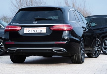Mercedes Klasa E W214 2023 Mercedes E300de 306ps Szyber Blis Virtual Webasto Kamera LKA NFC Sam Parkuj, zdjęcie 31