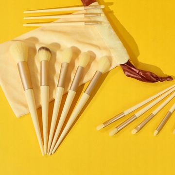 Набор кистей для макияжа Foundation B