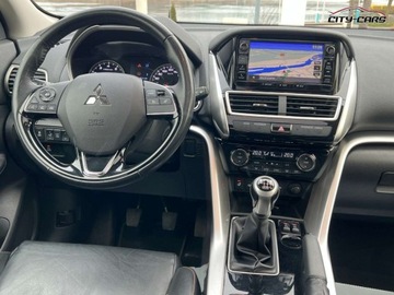 Mitsubishi Eclipse Cross SUV 1.5 T 163KM 2018 Mitsubishi Eclipse Cross 1.5163KMFull WersjaKamery 360 1.5 Benzyna 162KM, zdjęcie 13