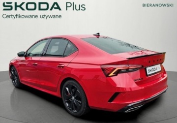 Skoda Octavia IV RS Liftback 2.0 TSI 245KM 2021 Skoda Octavia Sportowa kierownica i fotele - ACC 210kmh - Kamera - Czujnik, zdjęcie 7