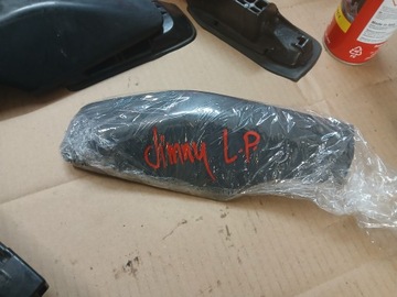JIMNY ZÁSLEPKA , VRSTVA STŘEŠNÍ NOSIČ LEVÝ PŘEDNÍ