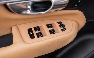 Volvo XC90 II SUV 2.0 D5 235KM 2017 Volvo XC 90 2.0D5 AWD 235KM RDESIGNE Alu22 Skora Navi Full Ledy Serwis Gwa, zdjęcie 15