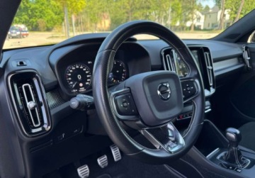 Volvo XC40 Crossover 2.0 D3 150KM 2020 Volvo XC 40 2,0 D3 R-Design FullLed El.Klapa Grz.Fotele Skora Serwis Gwara, zdjęcie 4