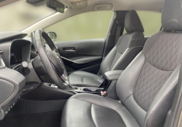 Toyota Corolla XII Sedan 1.6 Valvematic Dual VVT-i 132KM 2020 Toyota Corolla 1.6 Executive MS Salon PL ASO Toyota Mikolajczak Leszno, zdjęcie 14