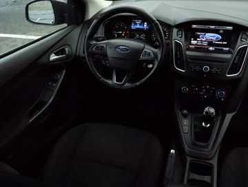 Ford Focus III Kombi Facelifting 1.5 TDCi 120KM 2014 Ford Focus 1.5 TDCi, Navi, Klima, Tempomat, zdjęcie 6