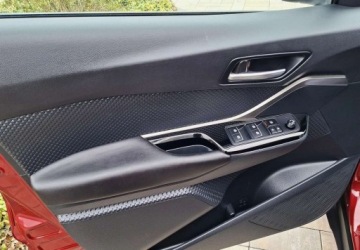 Toyota C-HR I Crossover 1.8 Hybrid 122KM 2018 Toyota C-HR Toyota C-HR 1.8 Hybryda 122KM, zdjęcie 14