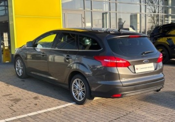 Ford Focus III Kombi Facelifting 1.5 EcoBoost 150KM 2017 Ford Focus 1.5 EcoBoost 150KM SYNC EDITION SalonPL Grzana szyba czujniki, zdjęcie 7
