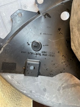 PODBĚH PRAVÝ PŘEDNÍ NISSAN PULSAR 638423ZL0A