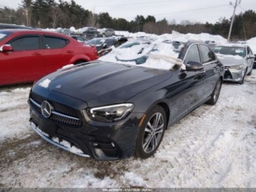 Mercedes Klasa E W214 2023 Mercedes-Benz Klasa E 350 4Matic 2023 2.0 Benzyna 255KM, zdjęcie 1