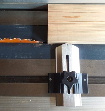 Насадка для пильного упора для резки тонких полос древесины Thin Rip.