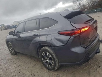 Toyota Highlander III 2024 Toyota Highlander LE 2024 2.4 Benzyna 265KM, zdjęcie 1