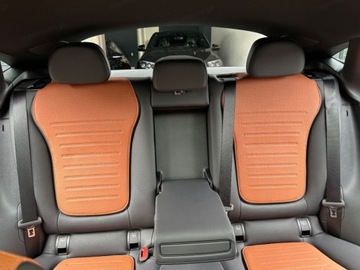 Mercedes GLC C254/X254 2025 GLC Coupe 300 e 4-Matic AMG Line 2.0 (360KM) 2025, zdjęcie 9