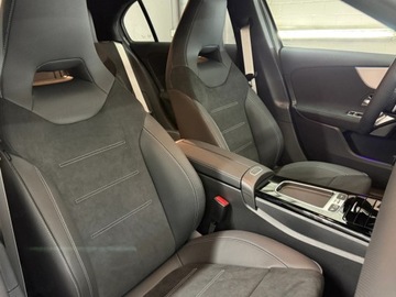 Mercedes Klasa A W177/V177 Hatchback Facelifting 2.0 220 190KM 2025 A Klasa 220 4-Matic AMG Line 2.0 (190KM) 2025, zdjęcie 6