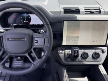 Land Rover Defender IV (L663) 2026 LAND ROVER Defender 110 P635 V8 Octa 4.4 (635KM) 2026, zdjęcie 6