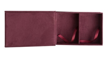 Бархатная фотокоробка 10х15 на 300 гравированных фотографий.