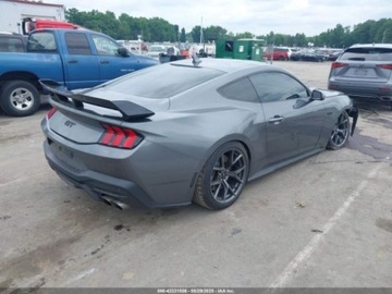 Ford Mustang VI 2024 Ford Mustang Fastback 5.0 Benzyna 480KM, zdjęcie 3
