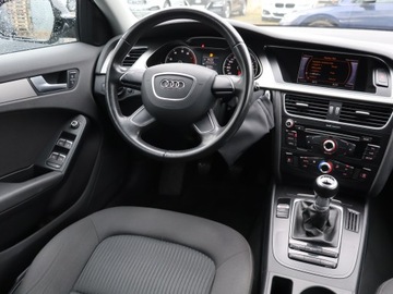 Audi A4 B8 Avant Facelifting 1.8 TFSI 170KM 2012 Audi A4 1.8 TFSI, Xenon, Bi-Xenon, Klima, zdjęcie 6