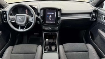 Volvo XC40 Crossover Facelifting 2.0 B4 197KM 2025 Volvo XC 40 XC40, Rabat, niska cena, polski salon, nowy 2025 2.0 Benzyna, zdjęcie 16