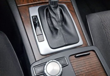 Mercedes Klasa C W204 Kombi T204 1.8 180 CGI BlueEFFICIENCY 156KM 2012 Mercedes-Benz Klasa C bezwypadekz Niemiecjedzie jak nowe 1.8 Benzyna, zdjęcie 24