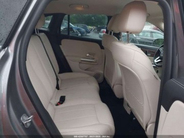 Mercedes GLA II 2023 Mercedes-Benz GLA 250 4Matic 2023 2.0l 2.0 Benzyna 221KM, zdjęcie 12