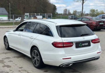Mercedes Klasa E W213 All-terrain Facelifting 2.0 220d 200KM 2022 Mercedes-Benz Klasa E E220D 200KM2022r.4Matic auto zarejestrowane i ubezpi, zdjęcie 7