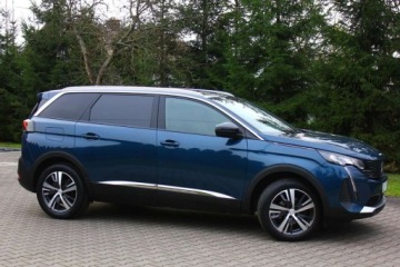 Peugeot 5008 II Crossover Facelifting 1.5 BlueHDi 130KM 2022 Peugeot 5008 1.5 HDI 130KM Automat Bezwypadkowy 100 Serwis 7 Foteli FV23, zdjęcie 2