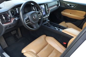Volvo V40 II 2019 Volvo V60 Cross Country salonPL AWD Panorama Kamera Klima 4stref. ACC, zdjęcie 5