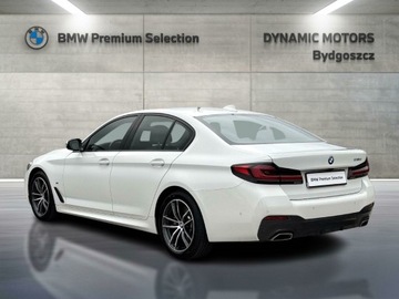 BMW Seria 5 G30-G31 Limuzyna Facelifting 2.0 518d 150KM 2023 BMW 518 BMW 518d 150 KM NISKI PRZEBIEG !!! M-Pakie, zdjęcie 2