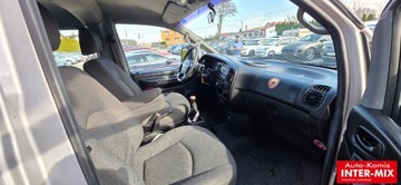 Hyundai H1 I 2002 Hyundai H-1 7-osobowy obracane fotele klimatyzacja Hak 2.5 Diesel 101KM 2.5, zdjęcie 9