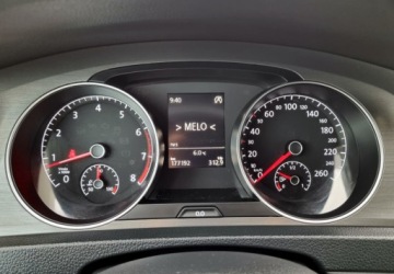 Volkswagen Golf VII Hatchback 3d 1.2 TSI 105KM 2014 Volkswagen Golf 1,2 TSI 105KM 6-Biegow Klimatronic Serwis 1.2 Benzyna, zdjęcie 32